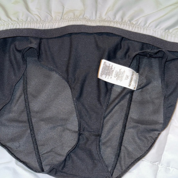 Salomon Cross 5” Short - Picture 9 of 9